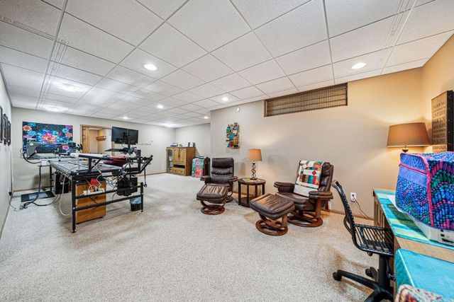 17142 Jonquil Avenue, Lakeville, MN 55044