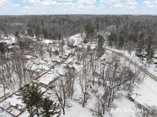 6716 Chapman Avenue, Newaygo, MI 49337