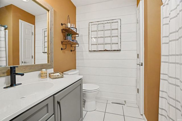 53373 Victor Drive, Granger, IN 46530