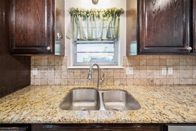 700 Nancy Lynn Terrace, Norman, OK 73069