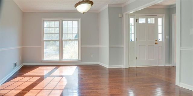 1721 BRUCKNER Court, Snellville, GA 30078