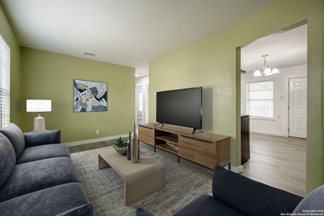 2950 LASSES BLVD, San Antonio, TX 78223