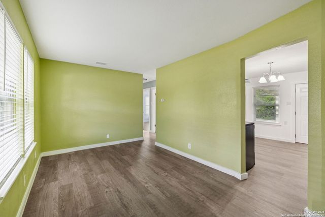 2950 LASSES BLVD, San Antonio, TX 78223