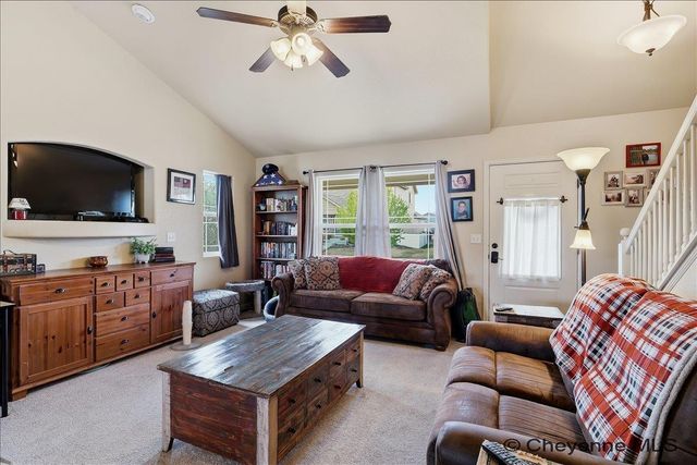 5417 LIZ RANCH RD, Cheyenne, WY 82007