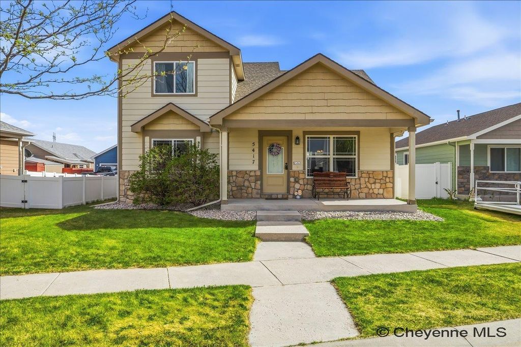5417 LIZ RANCH RD, Cheyenne, WY 82007