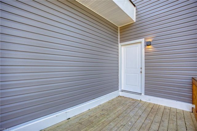 1004 Barney ST, Norfolk, VA 23504