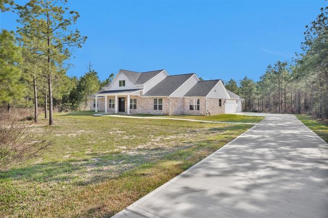 12744 Oak Barrel Road, Willis, TX 77378