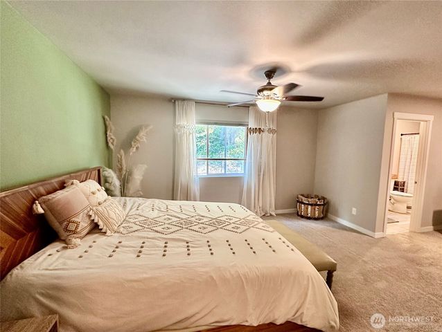 141 E Ellinor Peak Place, Belfair, WA 98528