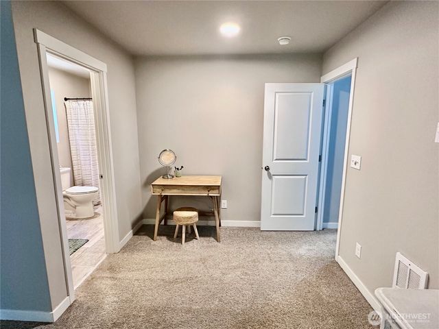 141 E Ellinor Peak Place, Belfair, WA 98528