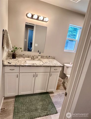 141 E Ellinor Peak Place, Belfair, WA 98528