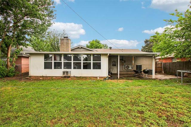 709 Briarcrest Drive, Midwest City, OK 73110