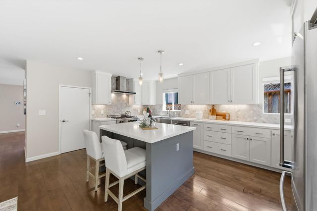 948 Alameda, San Carlos, CA 94070