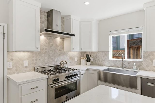 948 Alameda, San Carlos, CA 94070