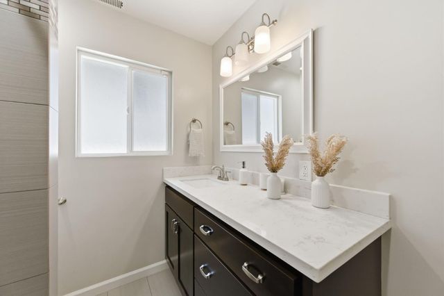 948 Alameda, San Carlos, CA 94070