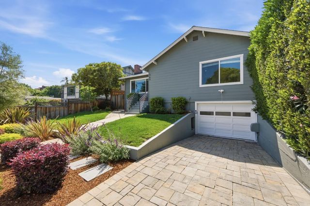 948 Alameda, San Carlos, CA 94070