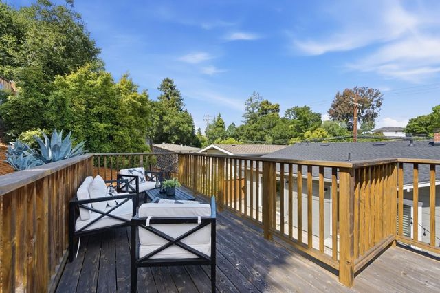 948 Alameda, San Carlos, CA 94070