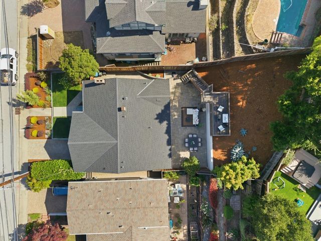 948 Alameda, San Carlos, CA 94070