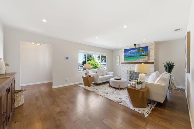 948 Alameda, San Carlos, CA 94070