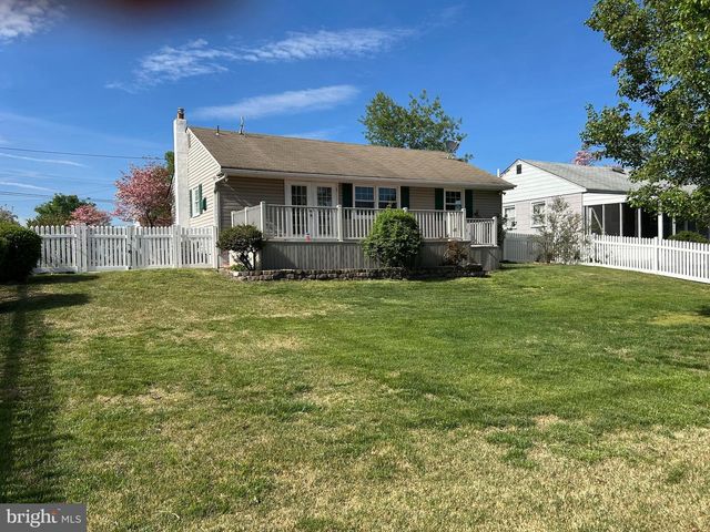 114 PHILLIPS AVE, Magnolia, NJ 08049