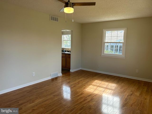 114 PHILLIPS AVE, Magnolia, NJ 08049