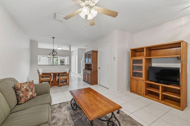 5913 BAYSIDE KEY DRIVE, Tampa, FL 33615