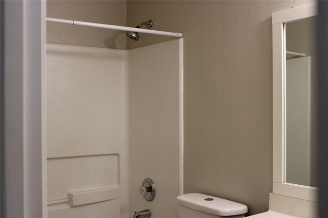 18354 Basket Flower BND, Elgin, TX 78621