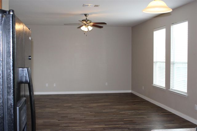18354 Basket Flower BND, Elgin, TX 78621