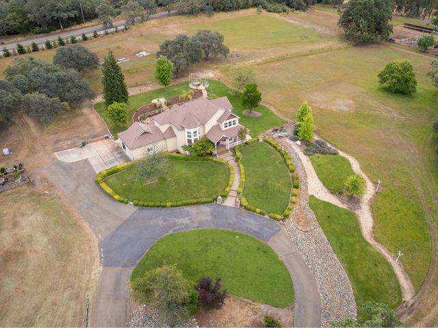 3140 Ridgeline Dr, Rescue, CA 95672
