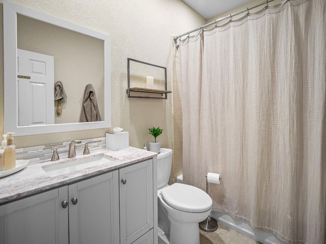 3140 Ridgeline Dr, Rescue, CA 95672