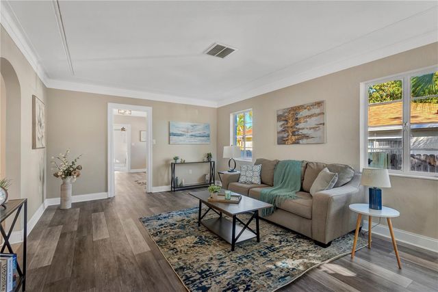 4751 1ST AVENUE S, St Petersburg, FL 33711