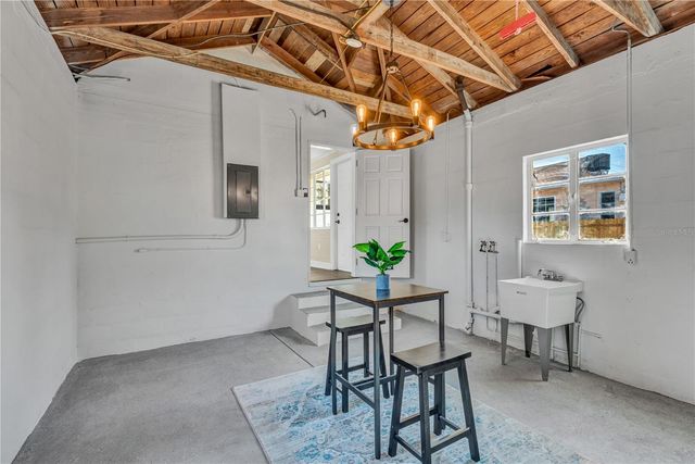 4751 1ST AVENUE S, St Petersburg, FL 33711