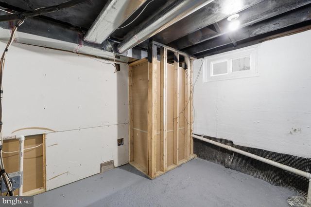 6 NEW COUNTY RD, Aberdeen, MD 21001