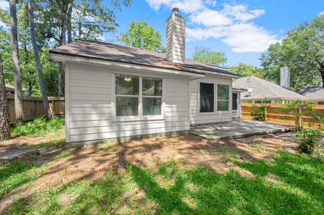 147 W Drifting Shadows Circle, Conroe, TX 77385