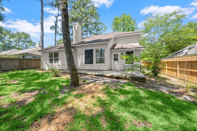 147 W Drifting Shadows Circle, Conroe, TX 77385