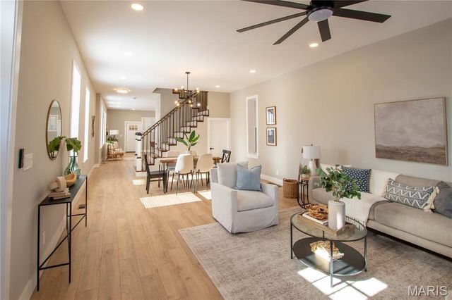 2859 Ohio Avenue, St Louis, MO 63118