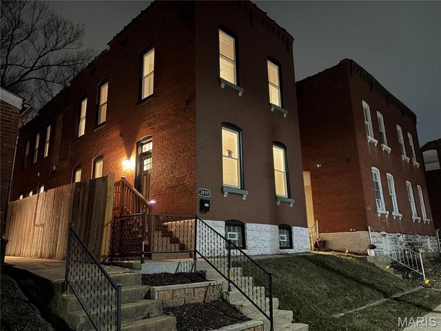 2859 Ohio Avenue, St Louis, MO 63118