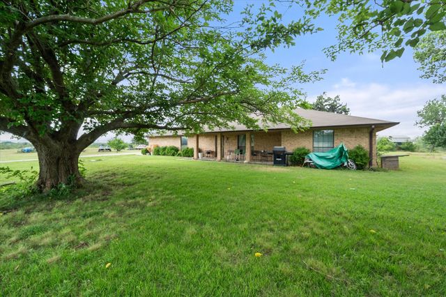 3748 Old Fort Worth Road, Midlothian, TX 76065
