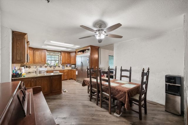 3748 Old Fort Worth Road, Midlothian, TX 76065