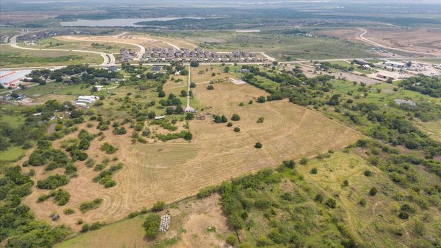 3748 Old Fort Worth Road, Midlothian, TX 76065