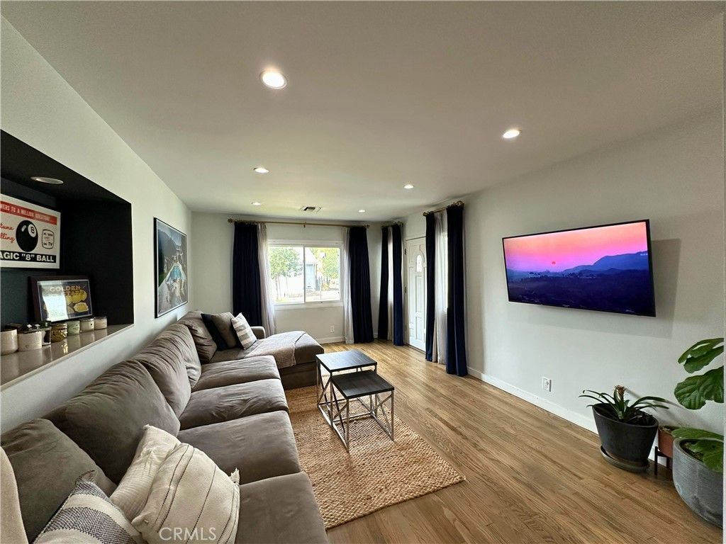 5785 Bertrand Avenue, Encino, CA 91316 — photo 4