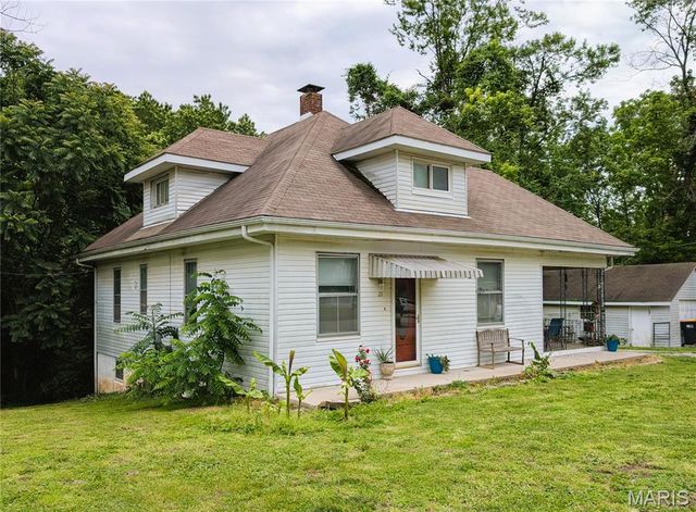 29 Superior Drive, Belleville, IL 62223