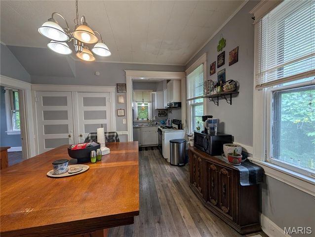 29 Superior Drive, Belleville, IL 62223