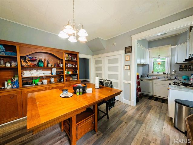 29 Superior Drive, Belleville, IL 62223