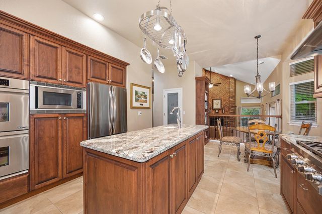 10111 Cavalletti Dr, Sacramento, CA 95829