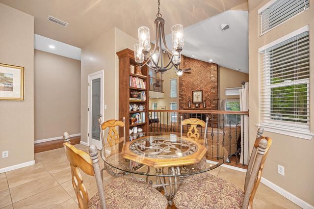 10111 Cavalletti Dr, Sacramento, CA 95829