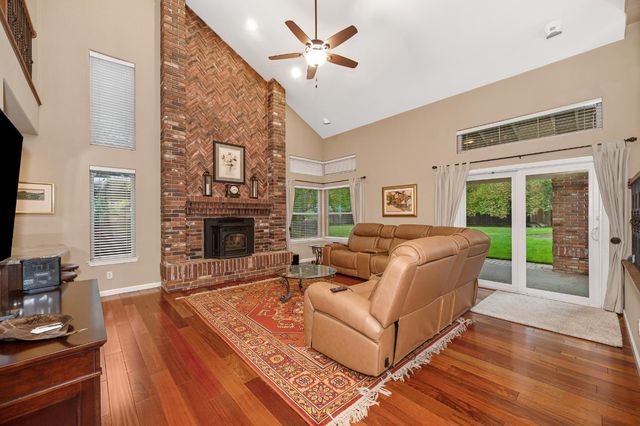 10111 Cavalletti Dr, Sacramento, CA 95829