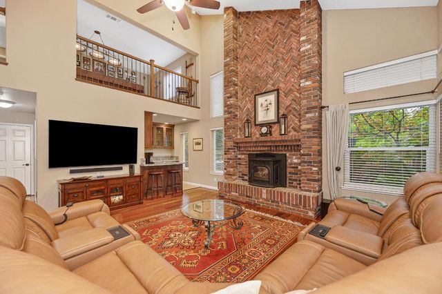 10111 Cavalletti Dr, Sacramento, CA 95829