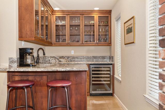 10111 Cavalletti Dr, Sacramento, CA 95829