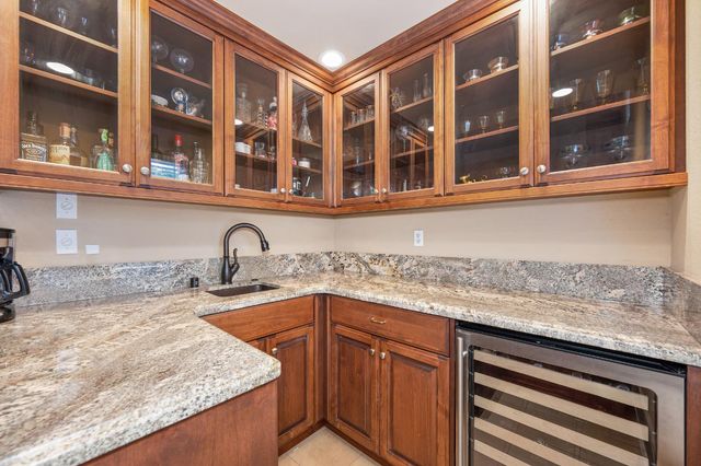 10111 Cavalletti Dr, Sacramento, CA 95829