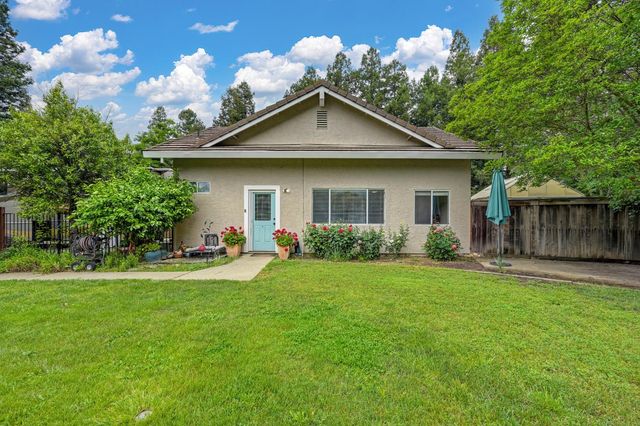 10111 Cavalletti Dr, Sacramento, CA 95829